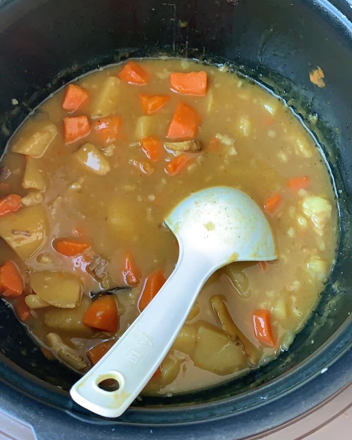 咖喱牛腩