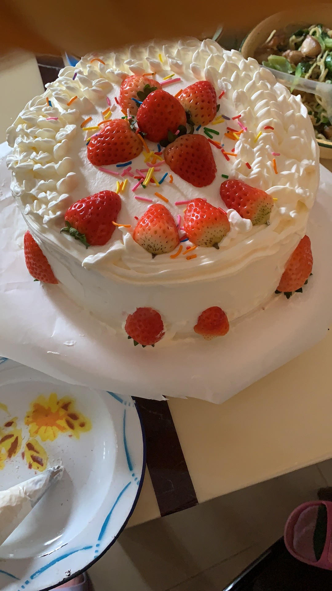 草莓生日奶油蛋糕（八寸）