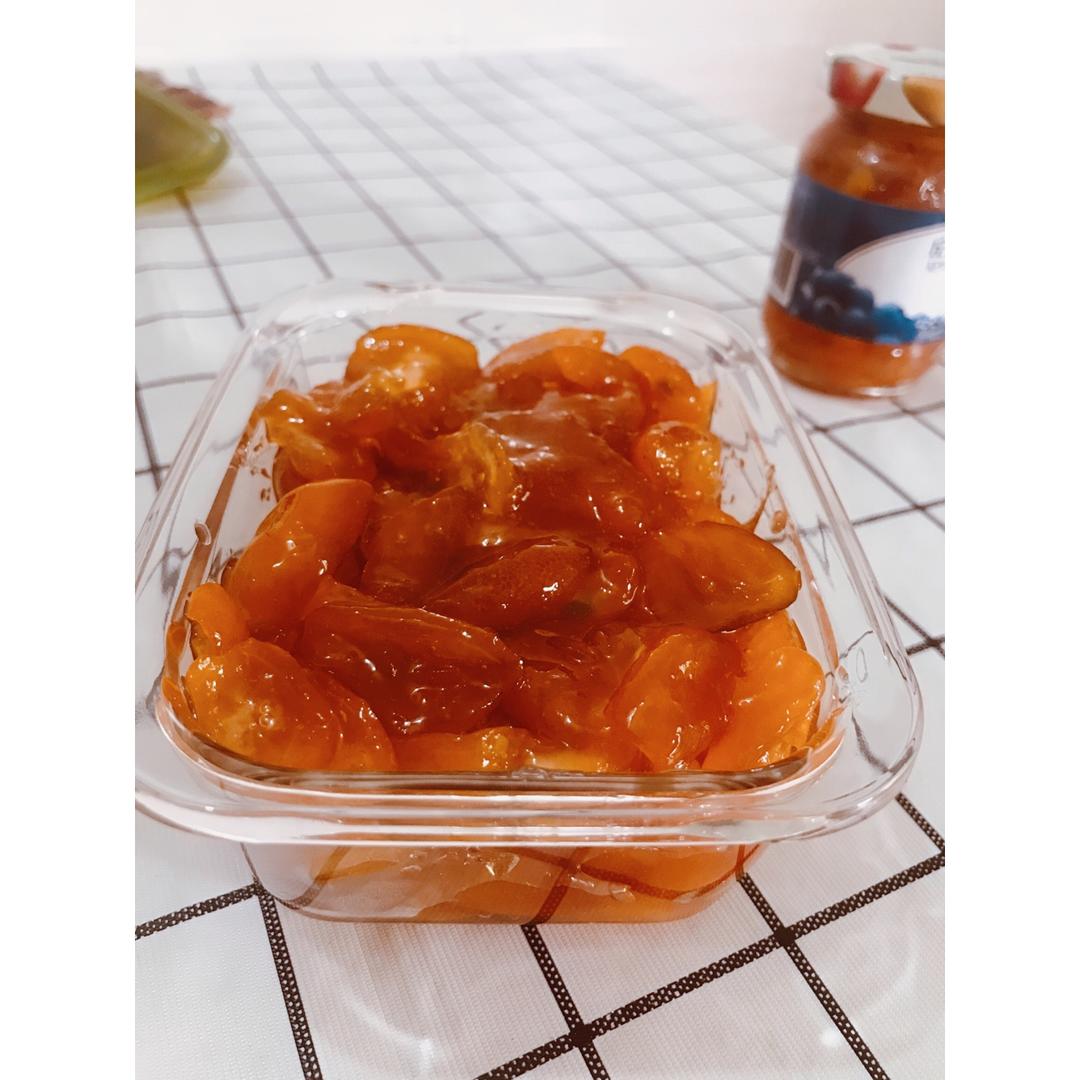 冰糖金桔【垚垚1岁多开始咳嗽我就爱熬给她泡水喝。】