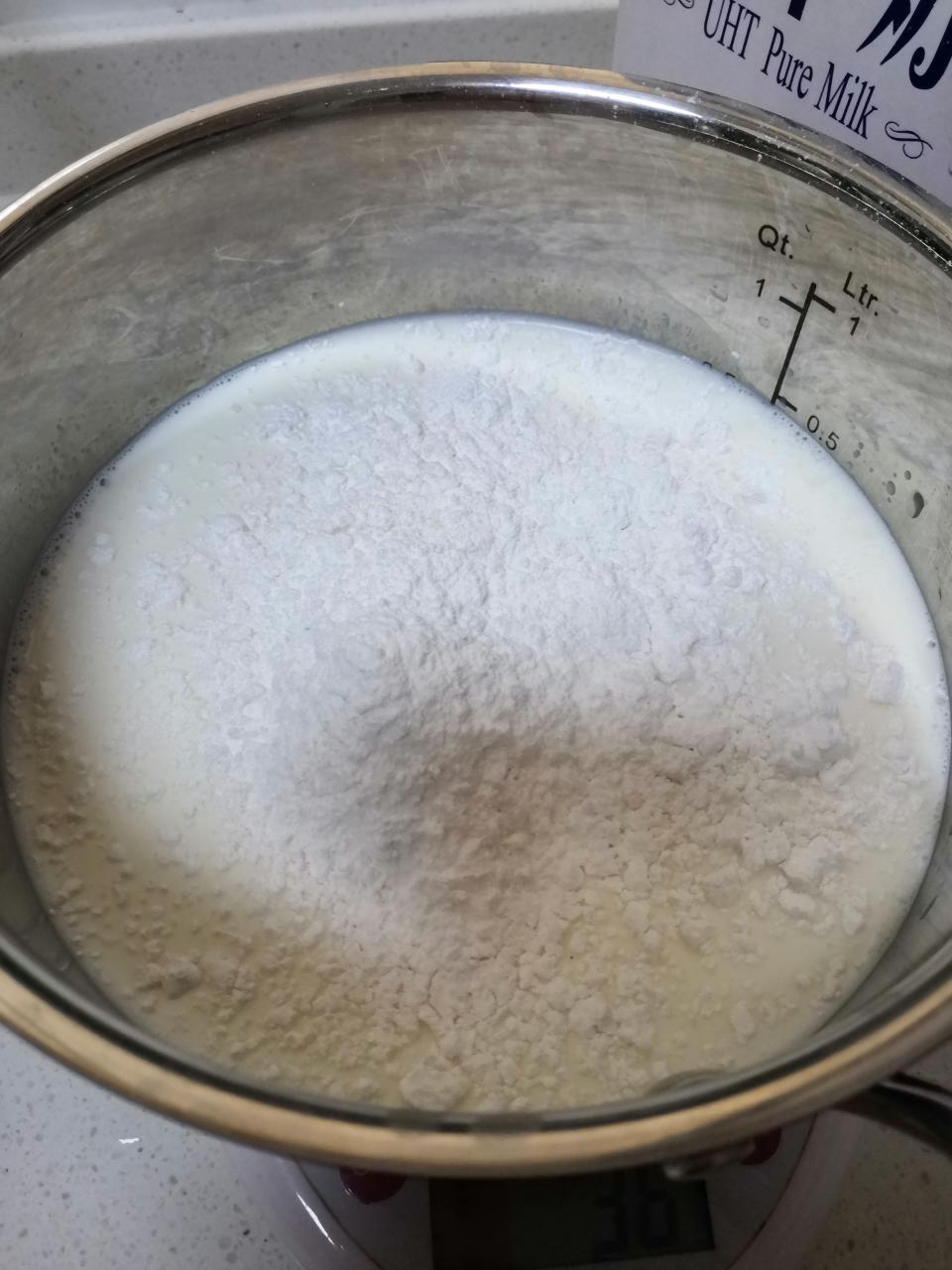 纯奶手撕吐司的做法 步骤1