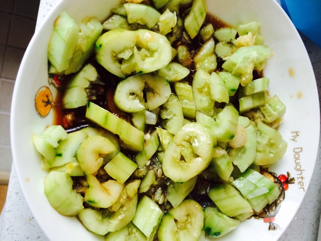 凉拌青瓜