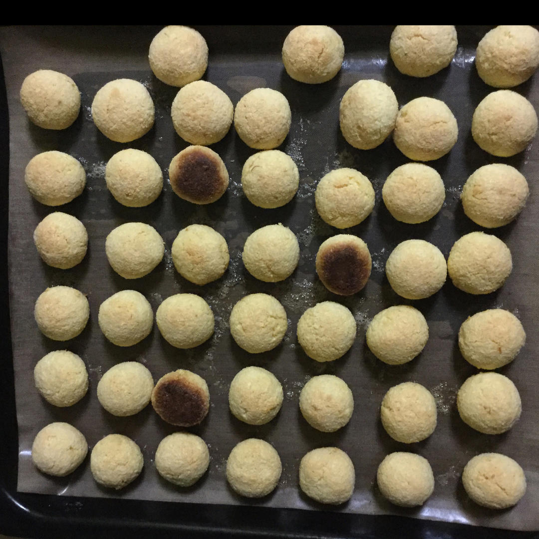 椰蓉球