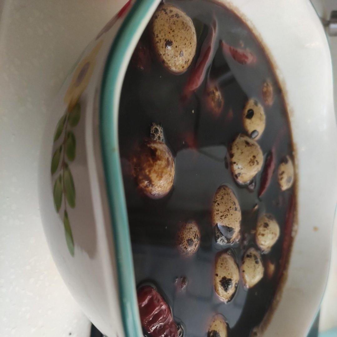 五香鹌鹑蛋(五香鸡蛋)