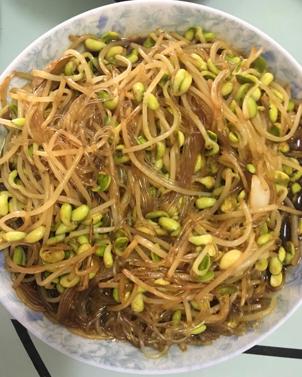 黄豆芽炒粉丝