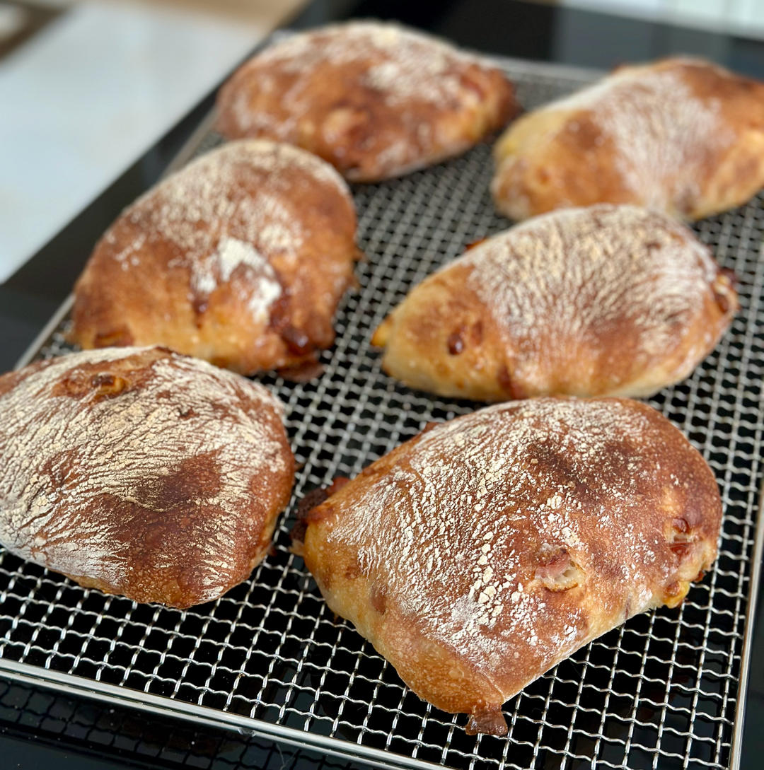 香肠芝士恰巴塔