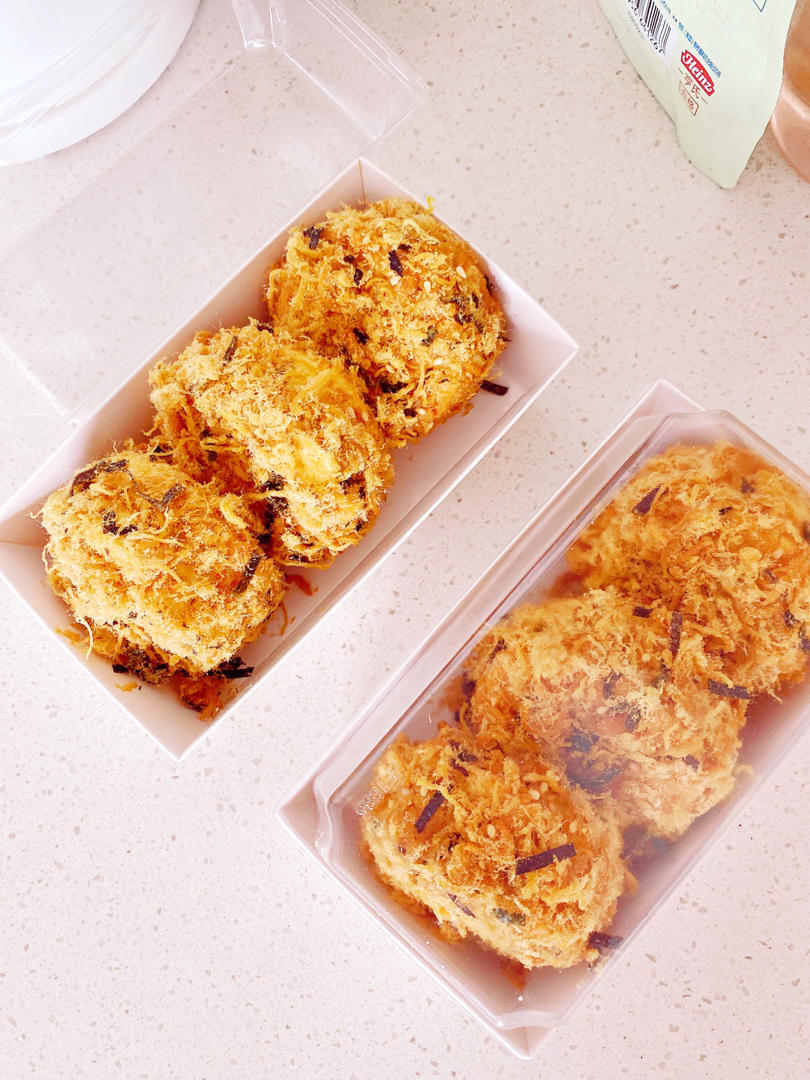 美味海苔肉松小贝