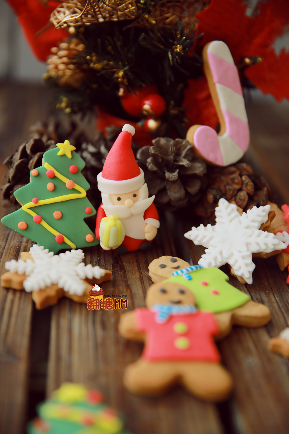 预热圣诞姜饼喽!糖霜和翻糖造型一次教你三款的做法