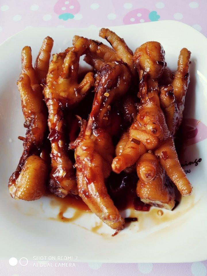 香辣烧鸡爪