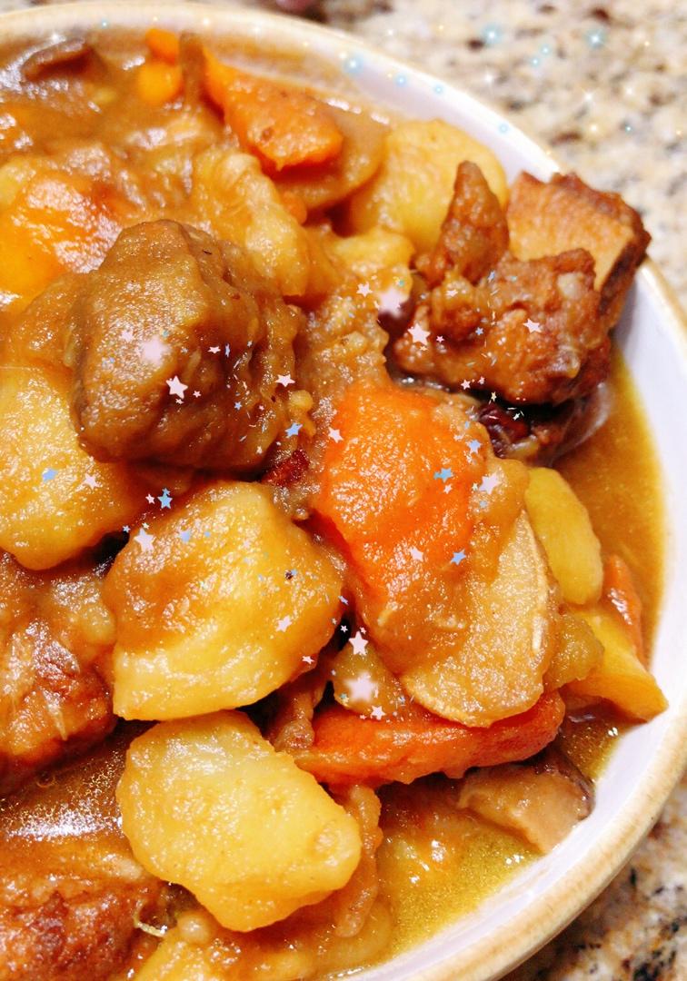 土豆炖排骨