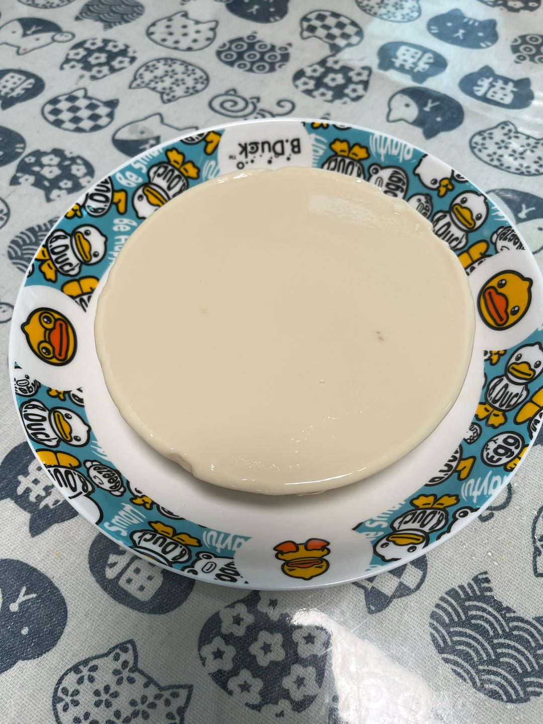 牛奶炖花胶