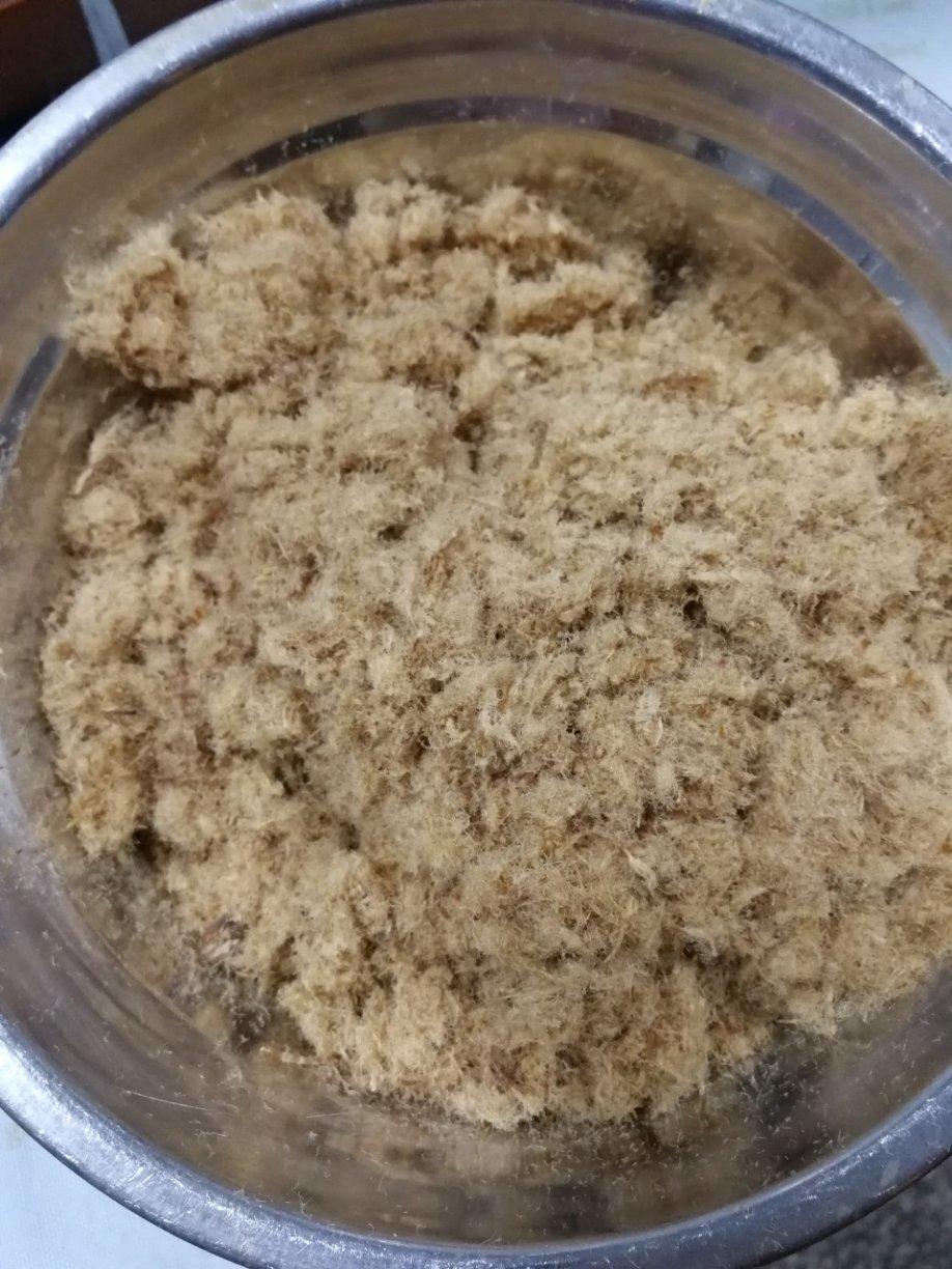 手工制作牛肉松