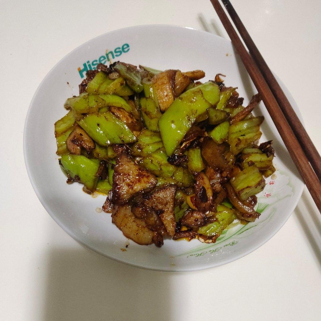 无敌下饭的四川小炒（家庭自制版）｜回锅肉