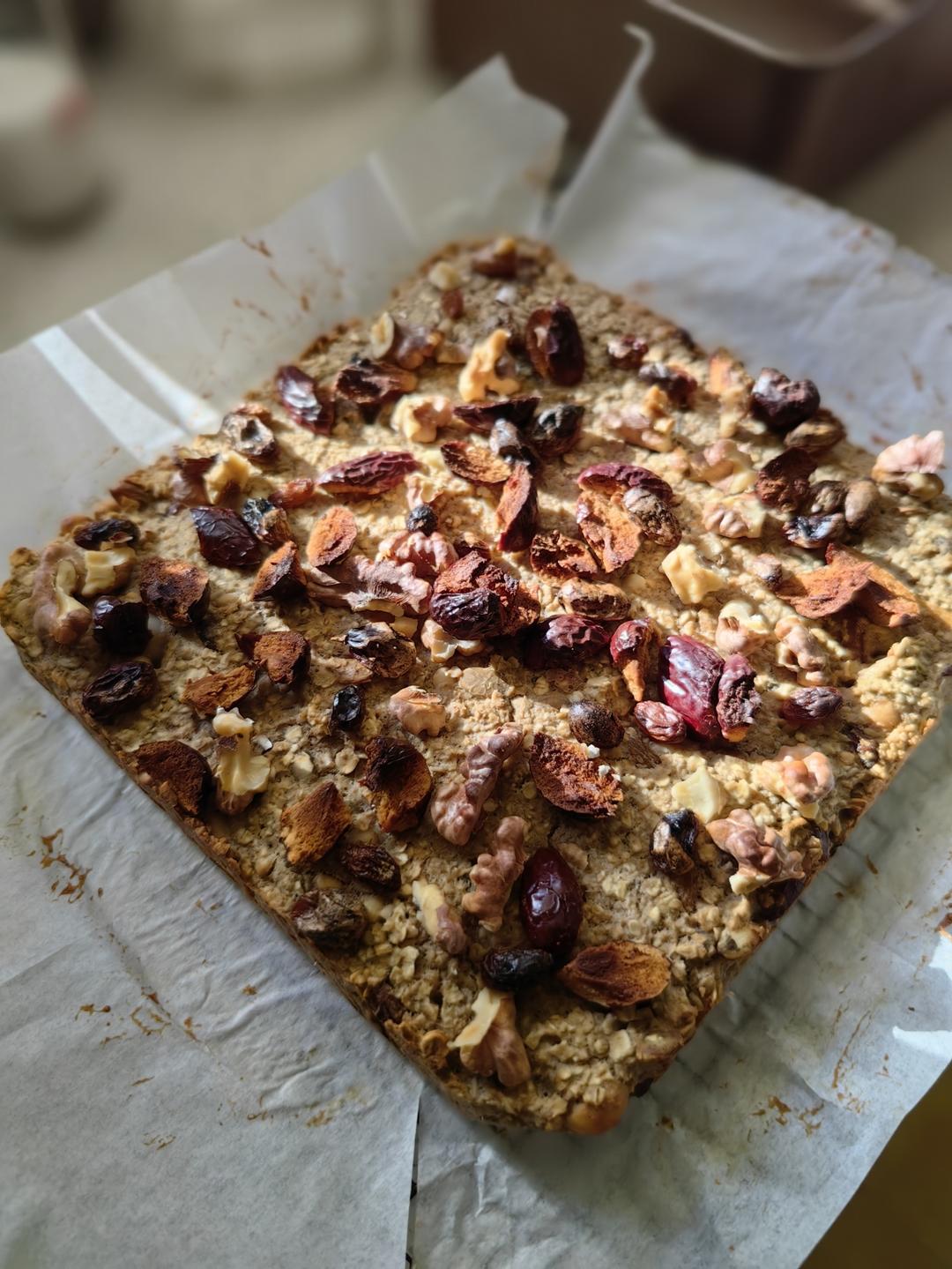 巨好吃还低卡的核桃红枣燕麦蛋糕