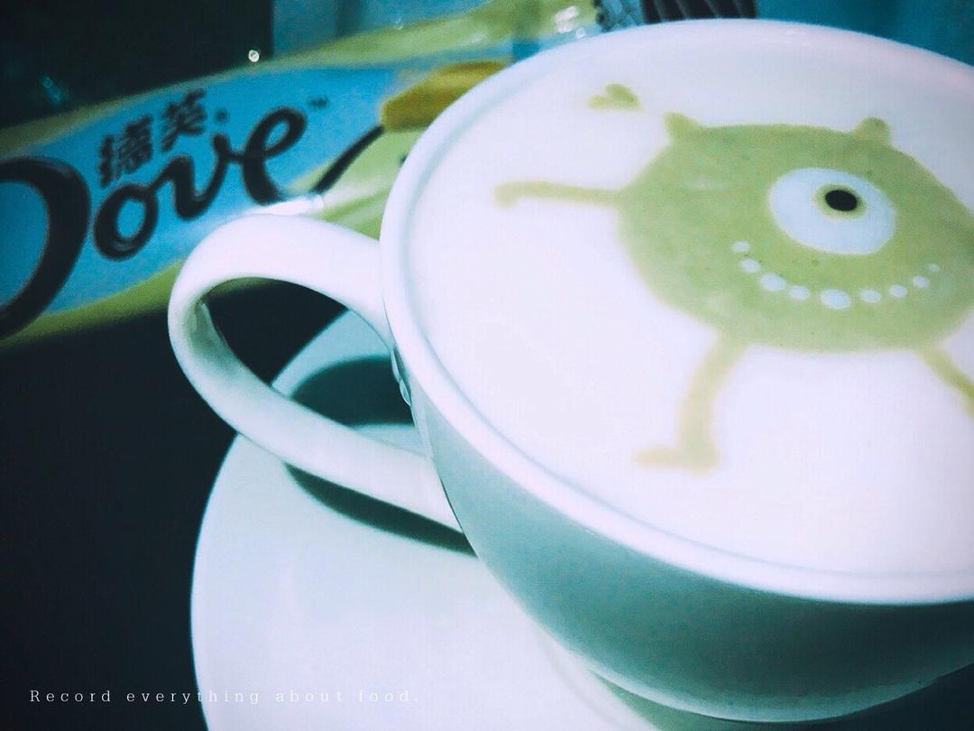 酸奶拉花❥大眼怪