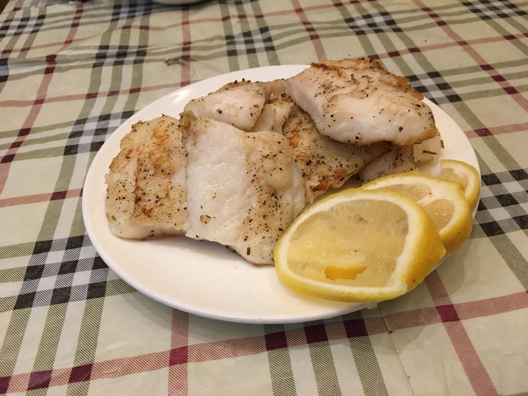 香煎龙利鱼——fit食谱系列