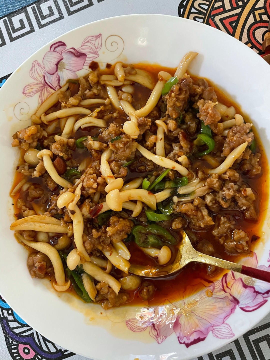 ㊙️🔥快手下饭菜‼️香辣肉沫白玉菇‼️菜汤拌饭一碗米饭不够吃