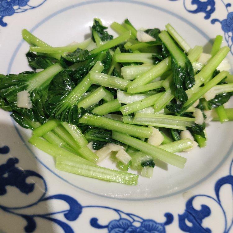 蒜蓉塔菜