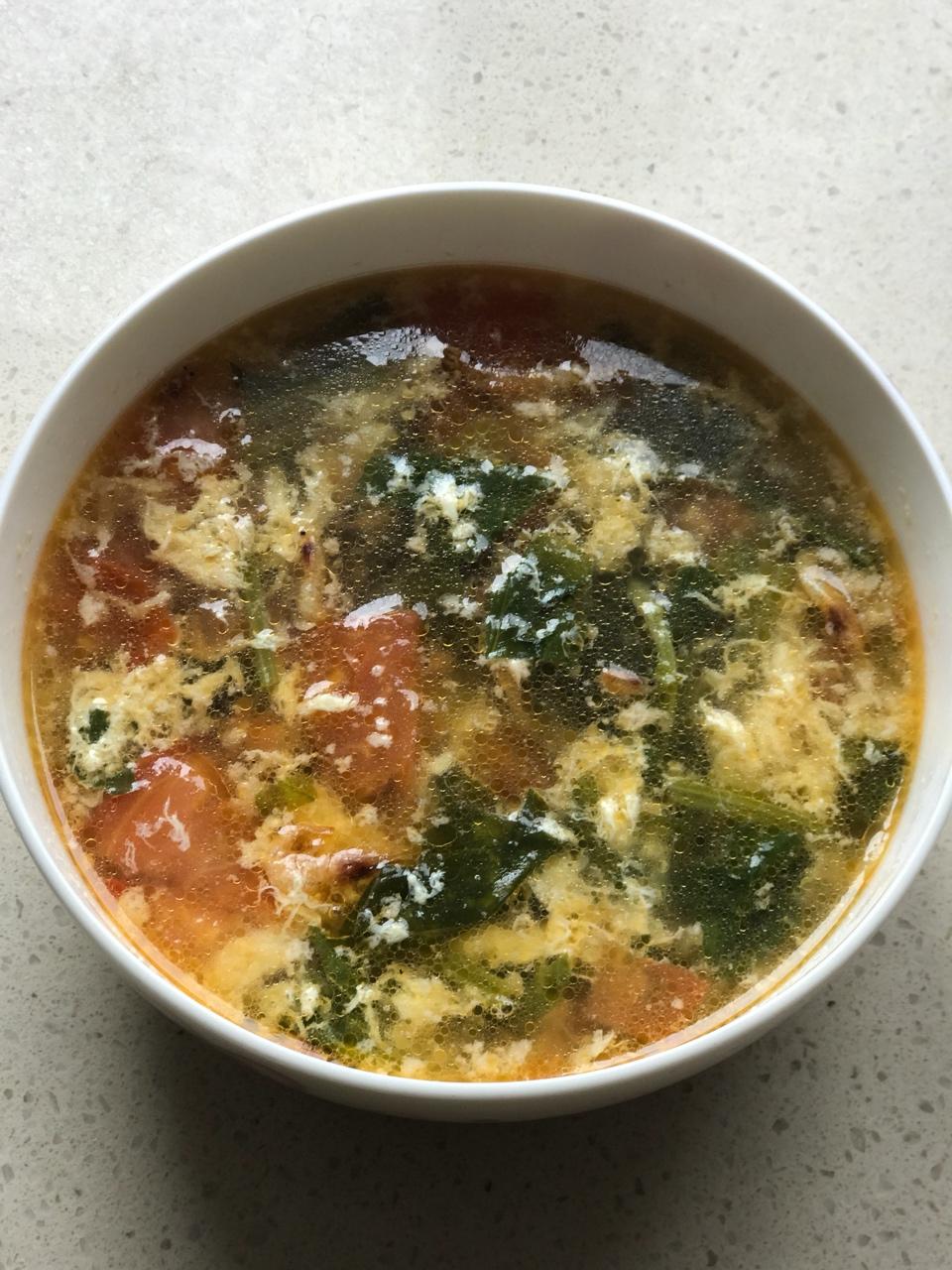 番茄鸡蛋菠菜汤