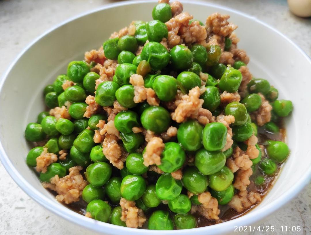 豌豆炒肉末