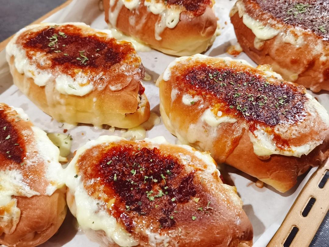 瀑布芝士鸡排包｜超级好吃的咸口面包