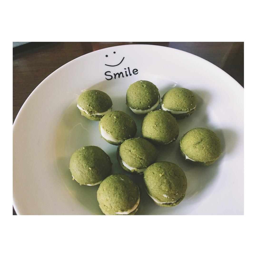 贵妇人之吻-抹茶白巧克力夹心球球饼干