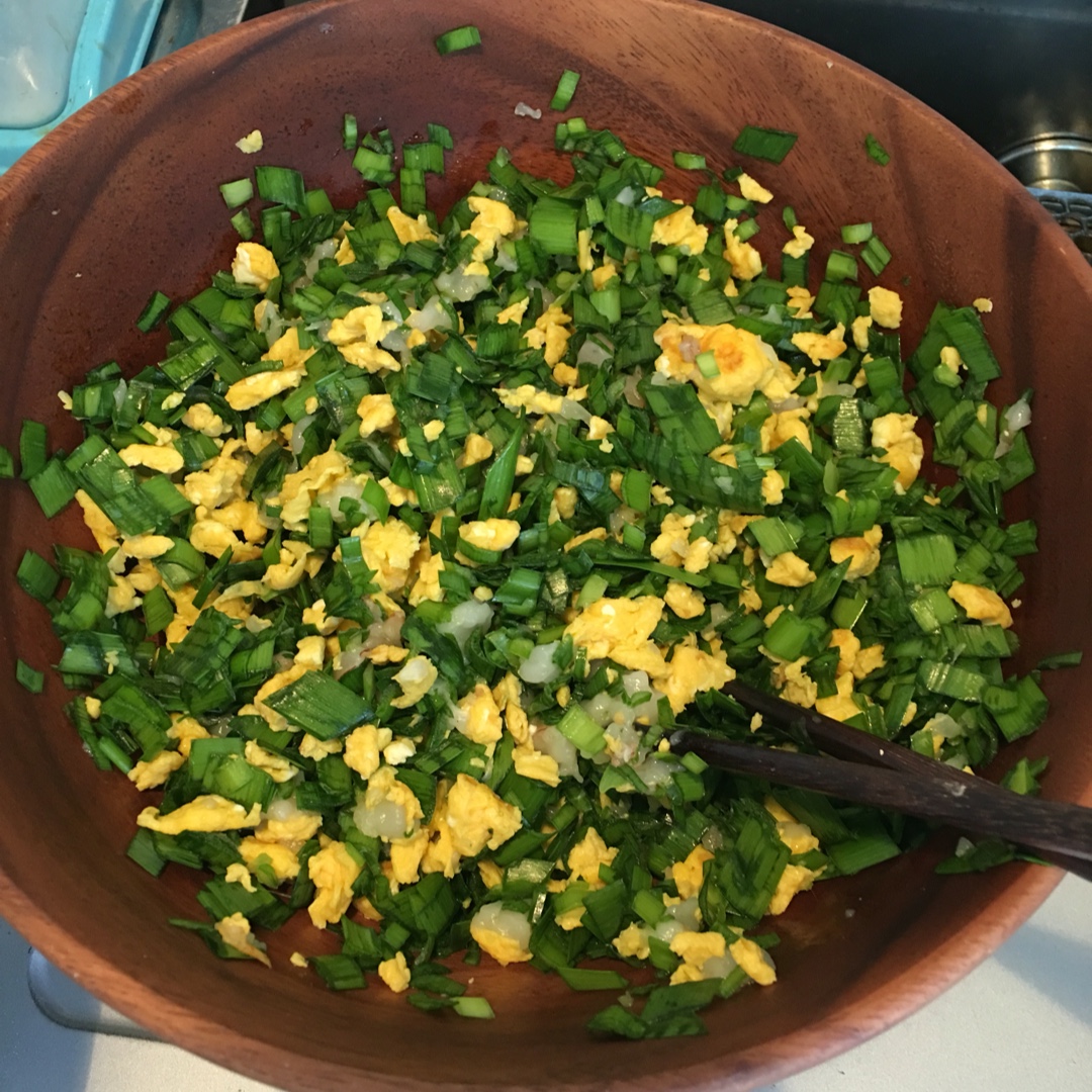 韭菜鸡蛋虾仁三鲜饺子