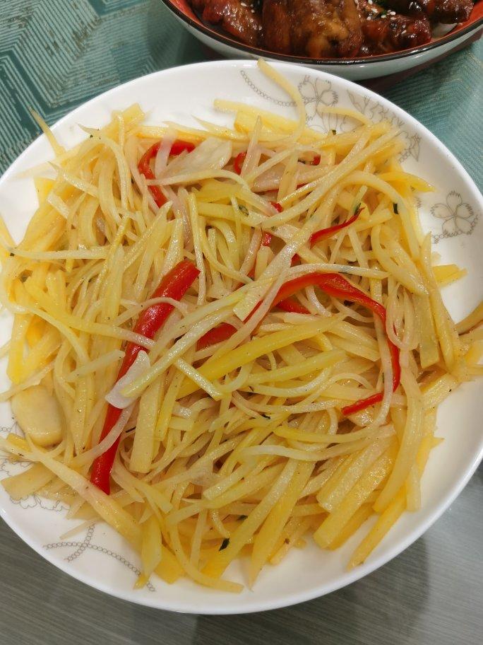 醋溜土豆丝,你真的会溜吗?记住这三点,一定好吃!