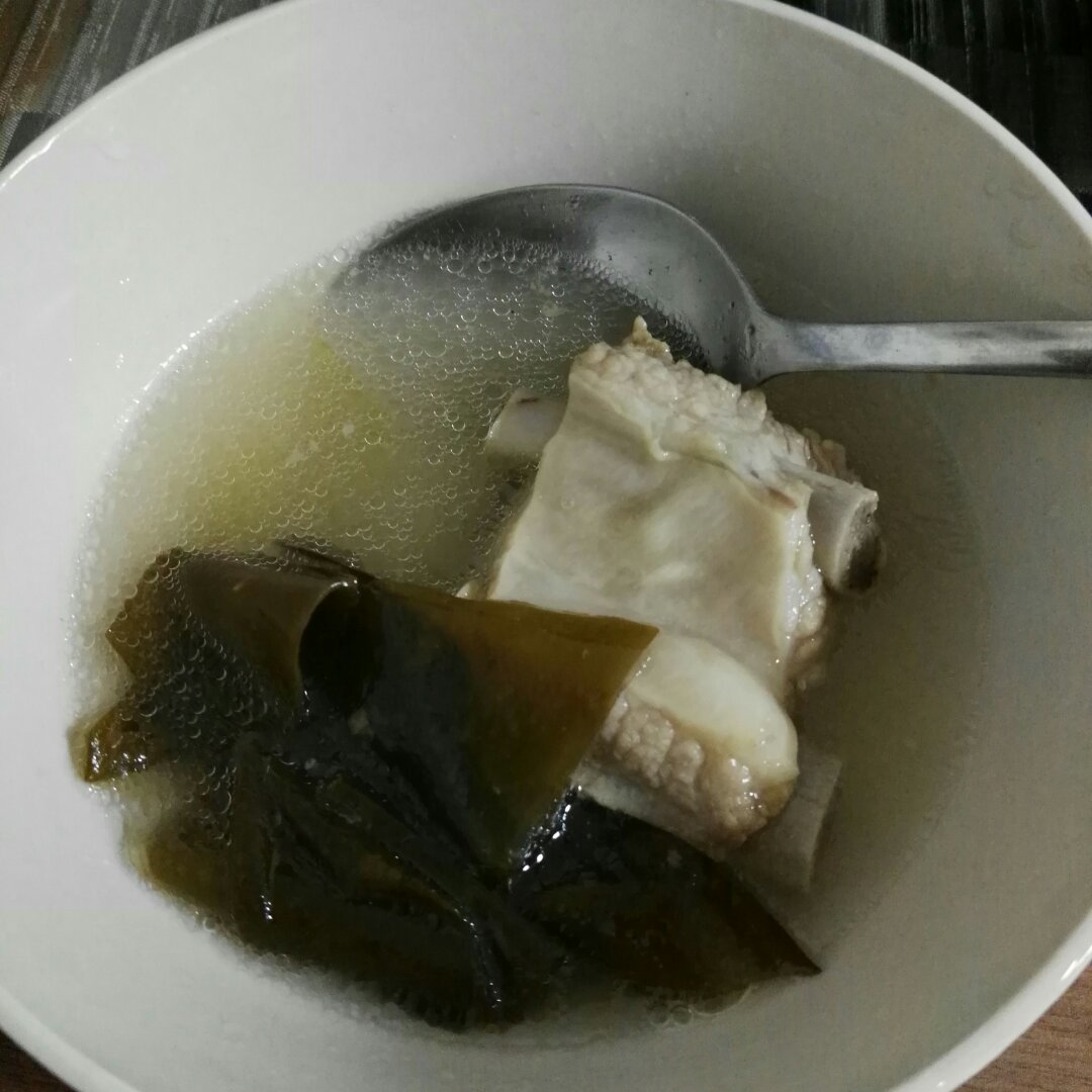 海带排骨汤