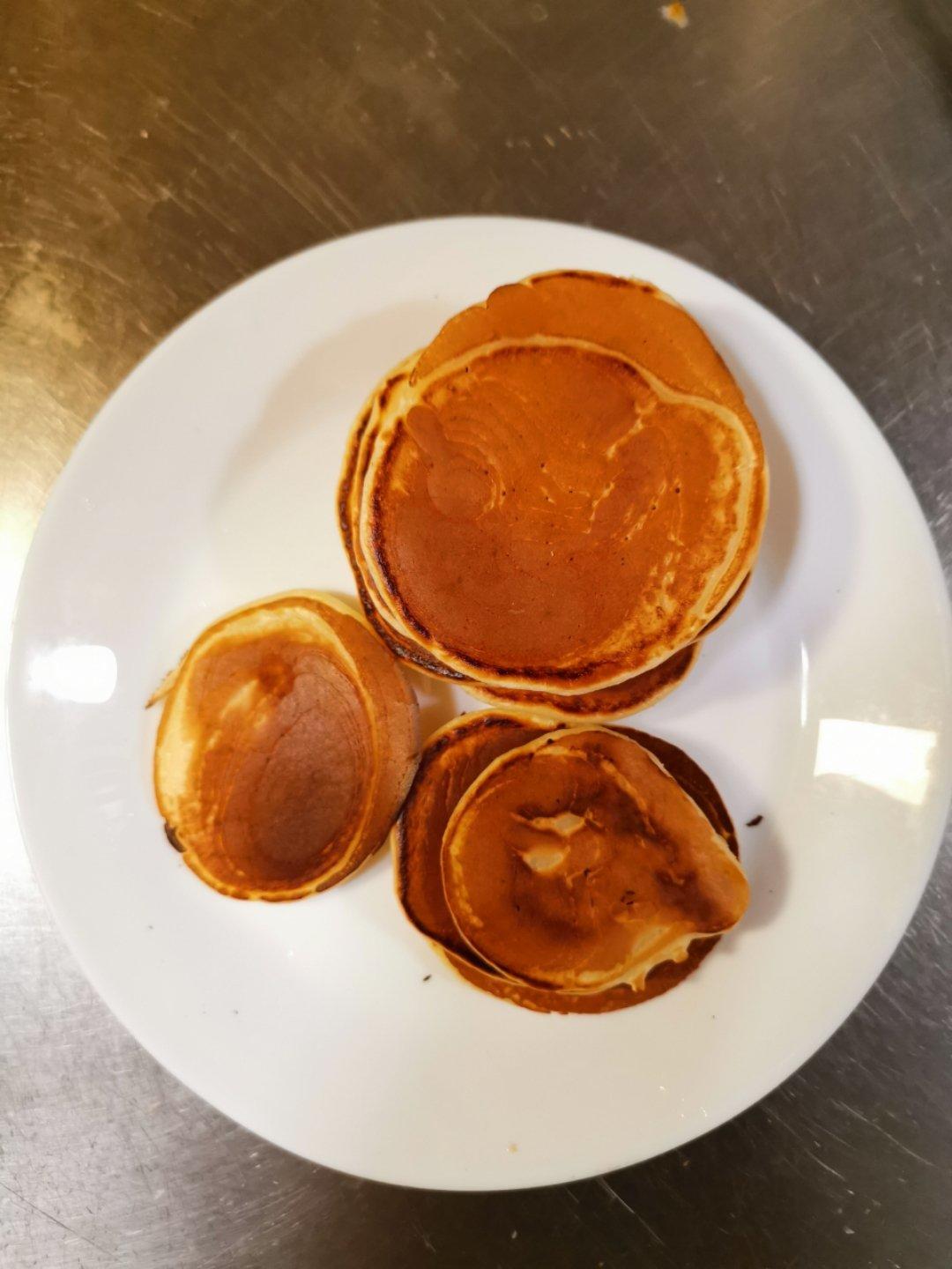 🥞简单松软的「酸奶鸡蛋饼」🥚