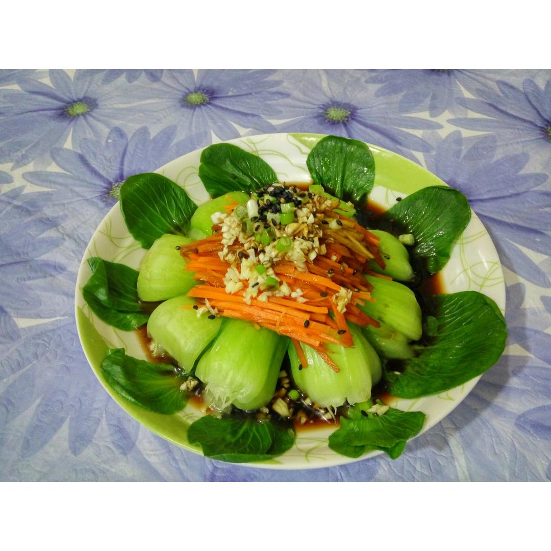 缘缘368做的白灼小油菜