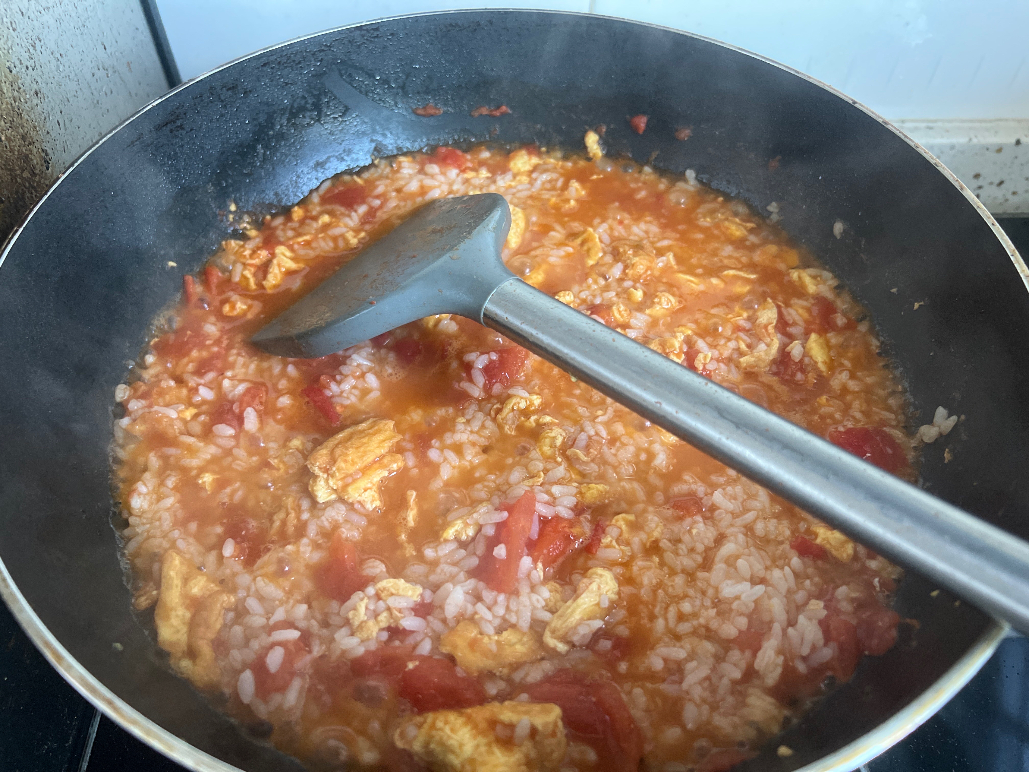 超级简单的西红柿烩饭