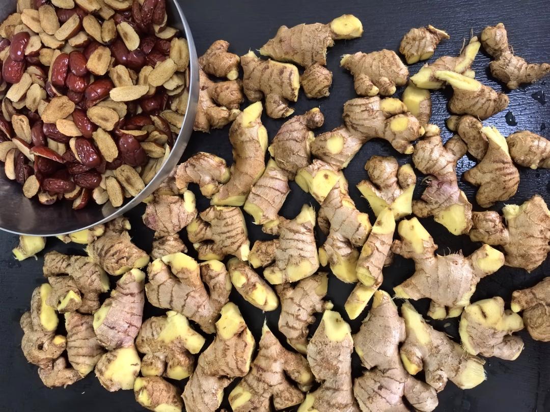 口感超好的无渣姜枣膏