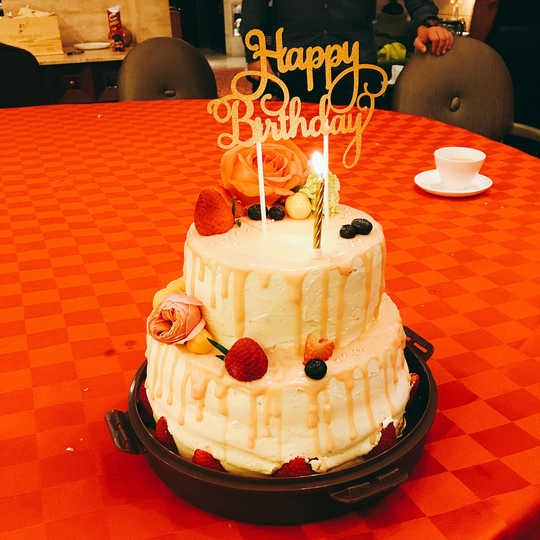 奶油蛋糕抹面小技巧