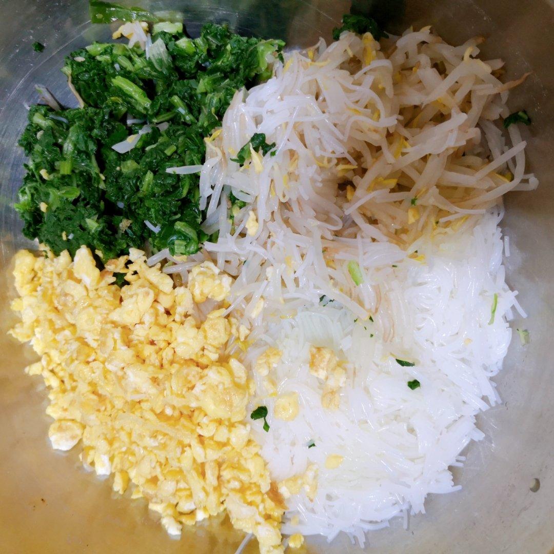 菠菜玉米面团子