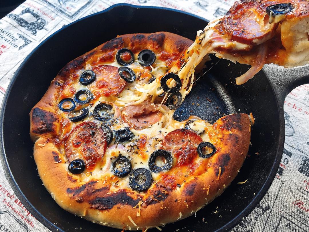 8寸纯手工什锦披萨