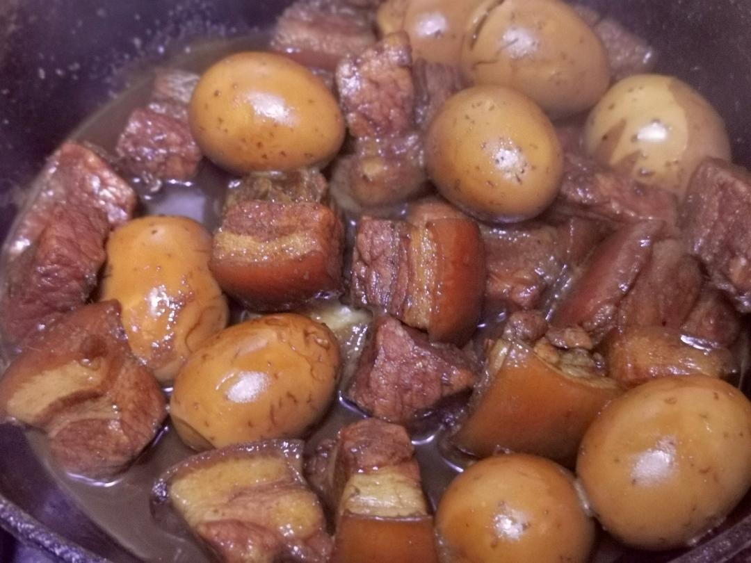其实也不是很难的红烧肉烧蛋