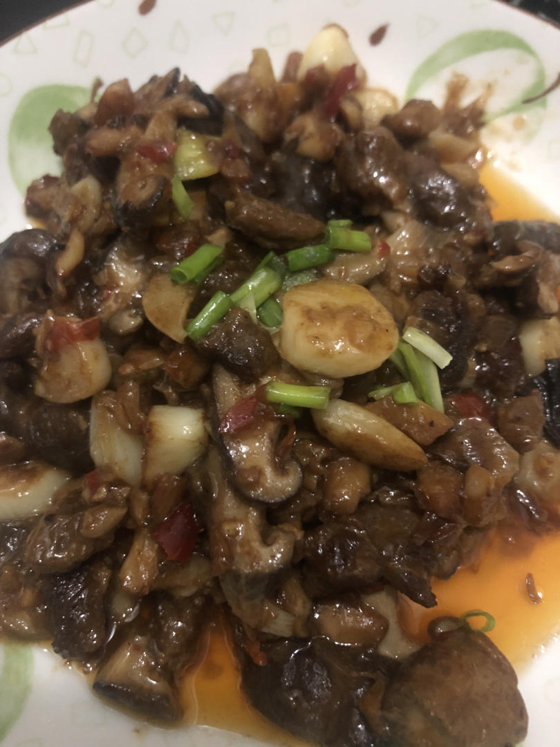 鲜香菇炒肉