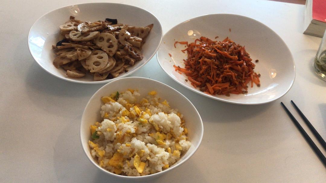 胡萝卜炒肉丝