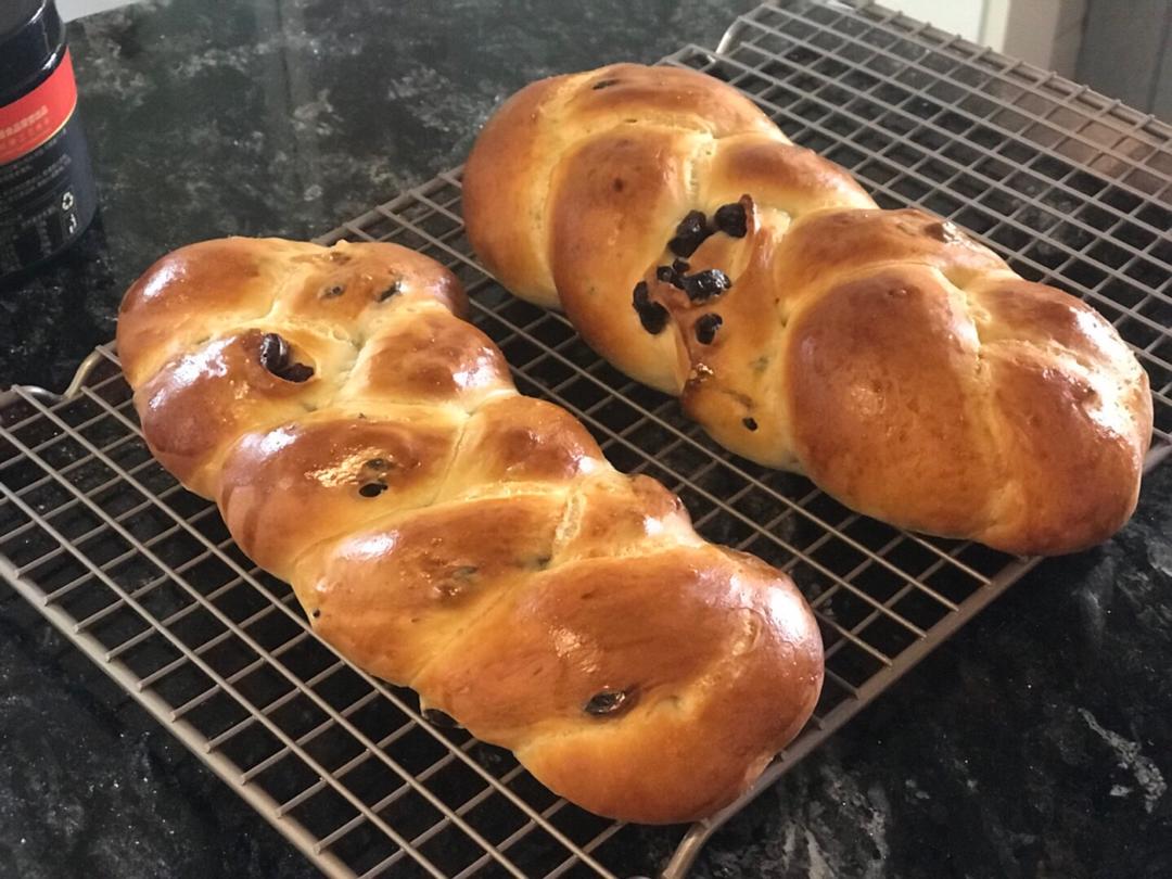 蔓越莓辫子面包