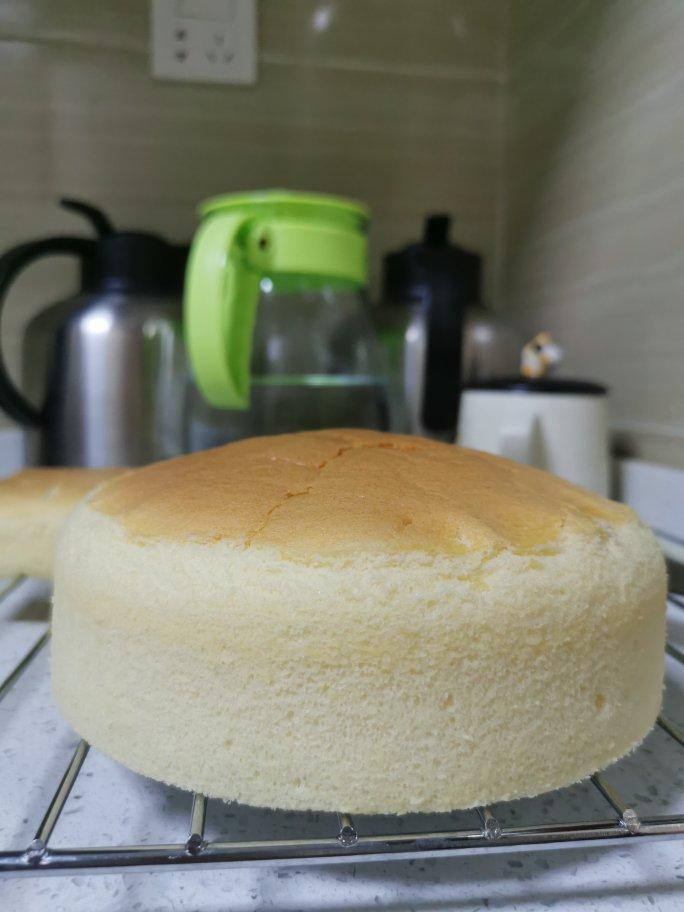 吹弹可破的椰浆蛋糕