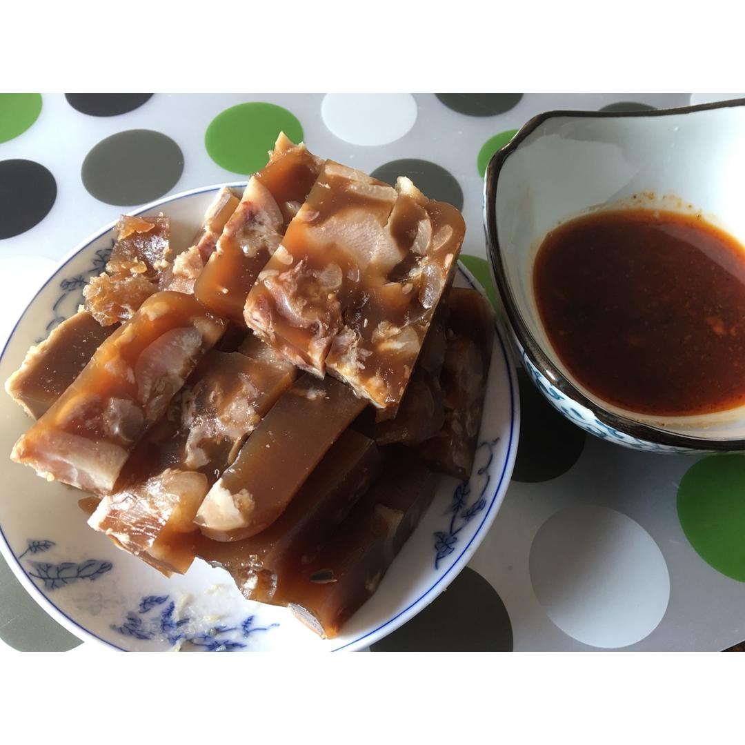 花生猪脚皮冻