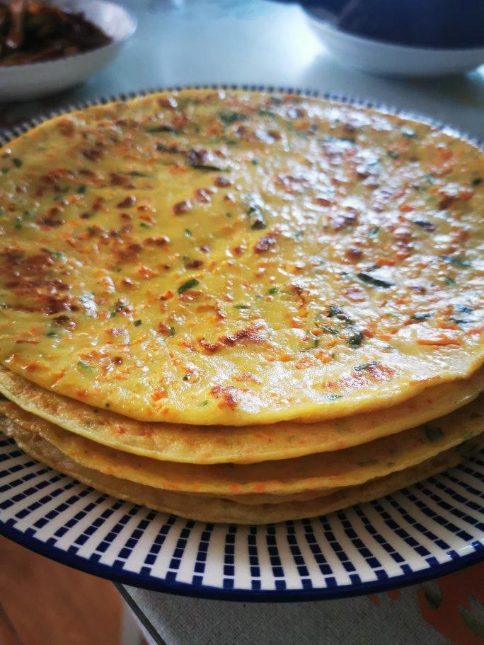 胡萝卜葱花鸡蛋饼