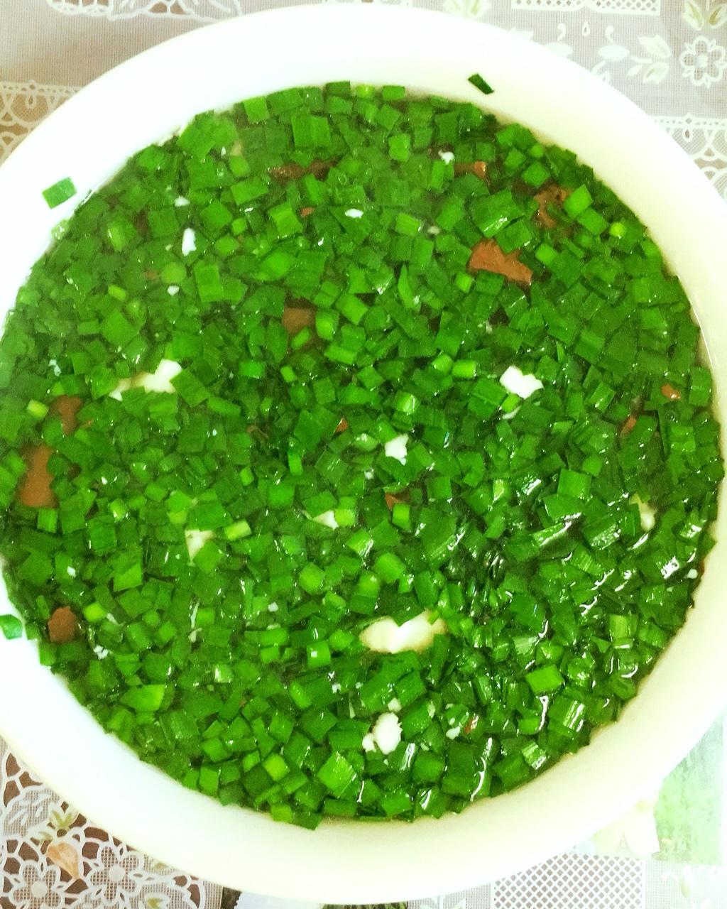 丆ご麽做的韭菜鸭血豆腐汤