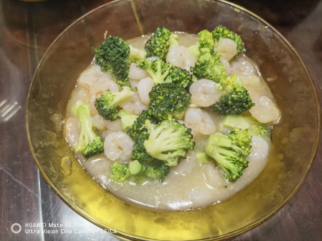虾仁炒西兰花