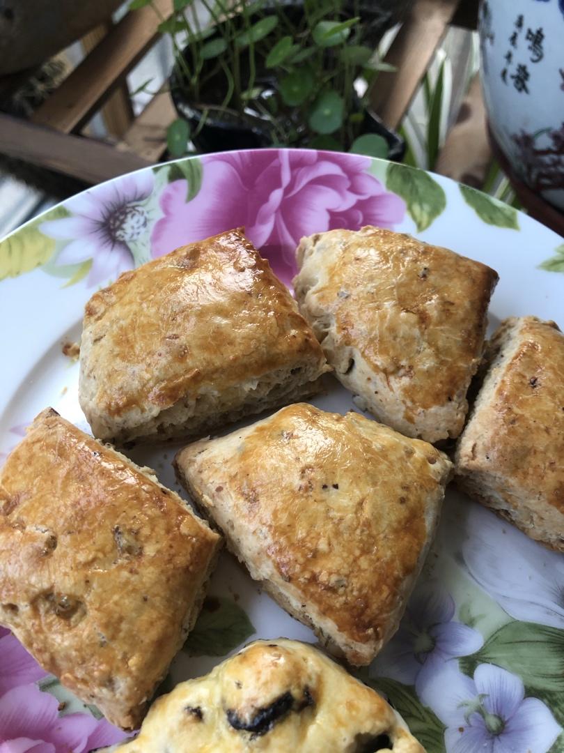 蔓越莓司康——轻松烘焙美味英式点心