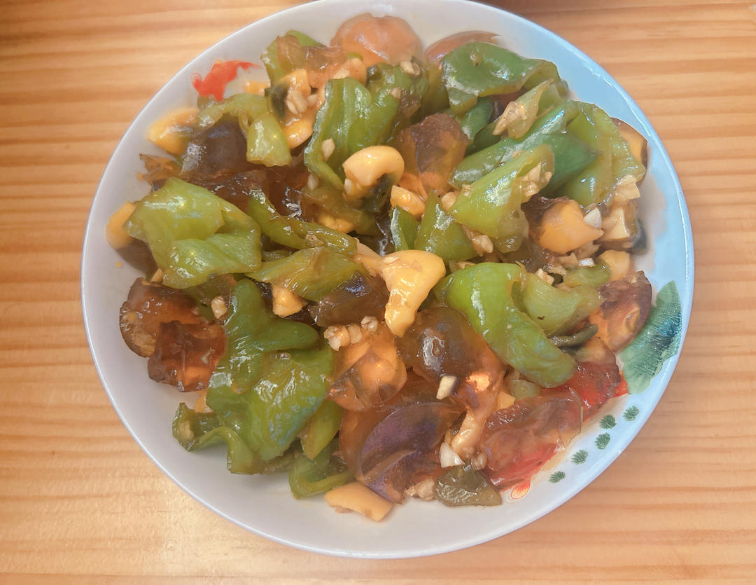 【正宗湘菜】擂辣椒皮蛋