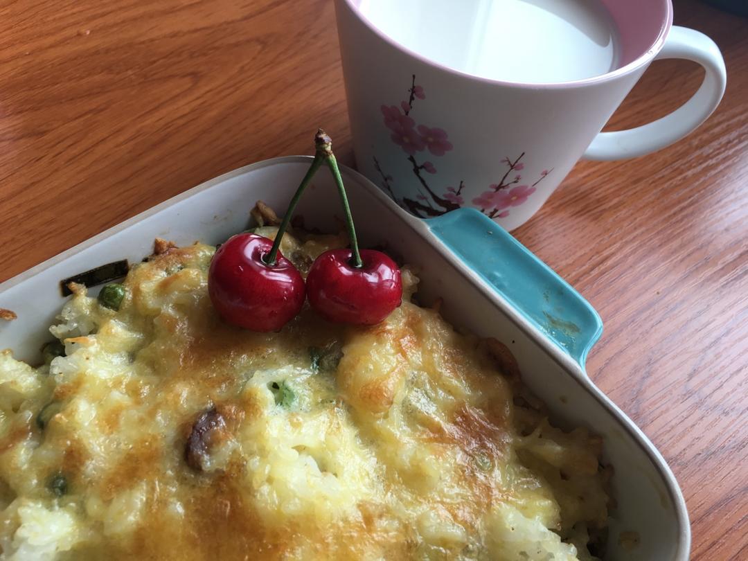 干肠芝士焗饭