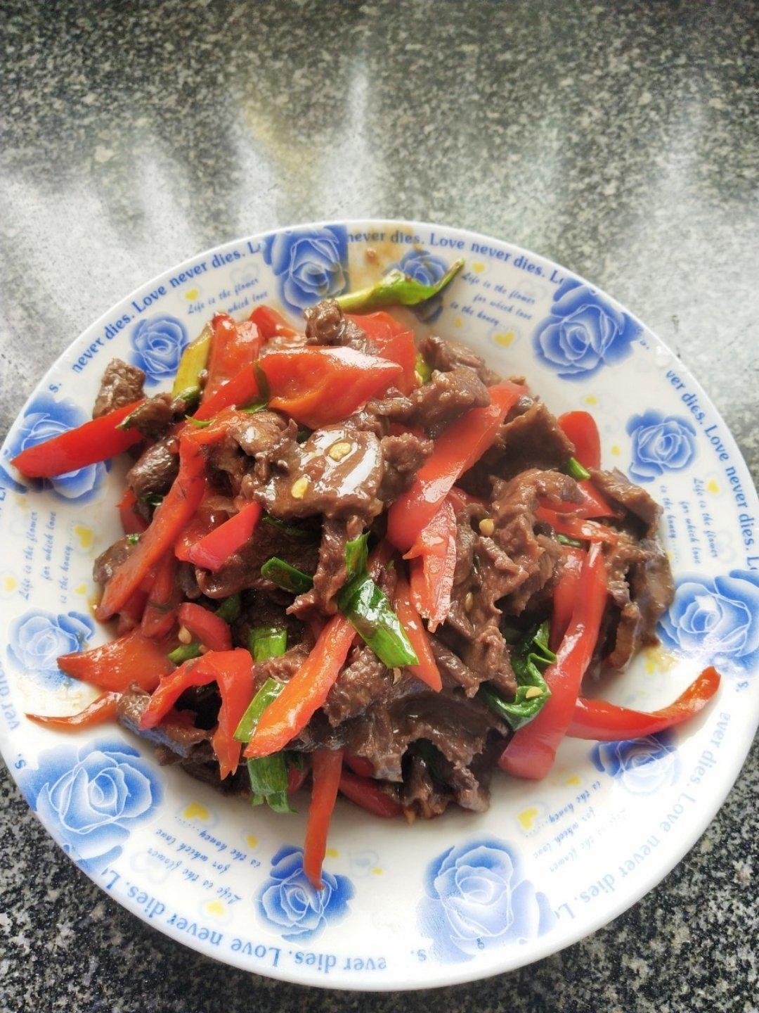 如何炒出嫩牛肉