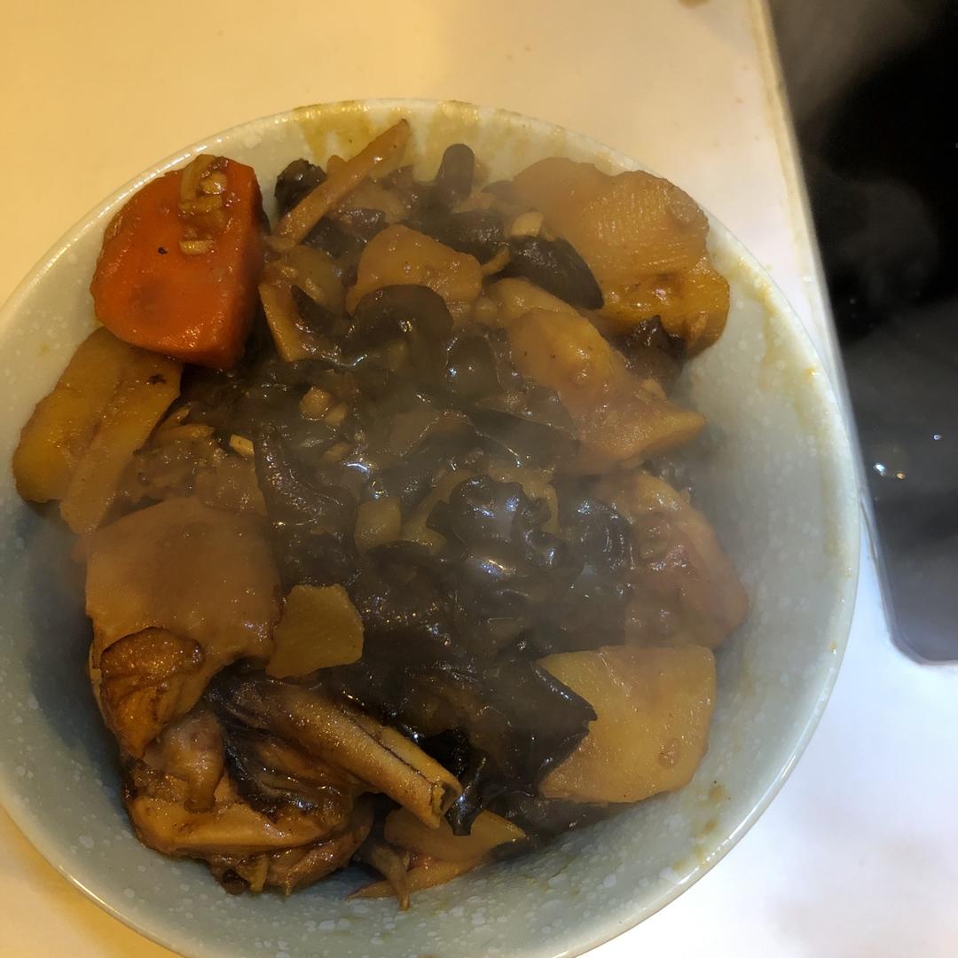 琵琶腿烧土豆