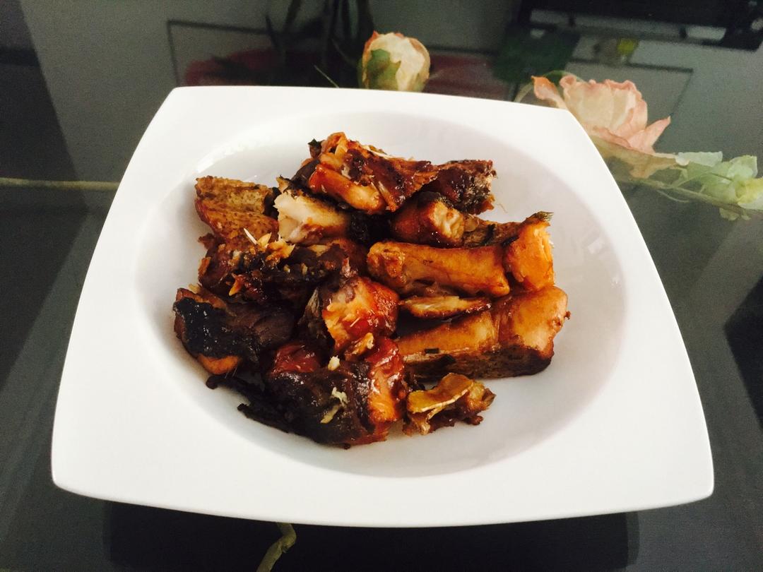 高压锅版焖酥鱼